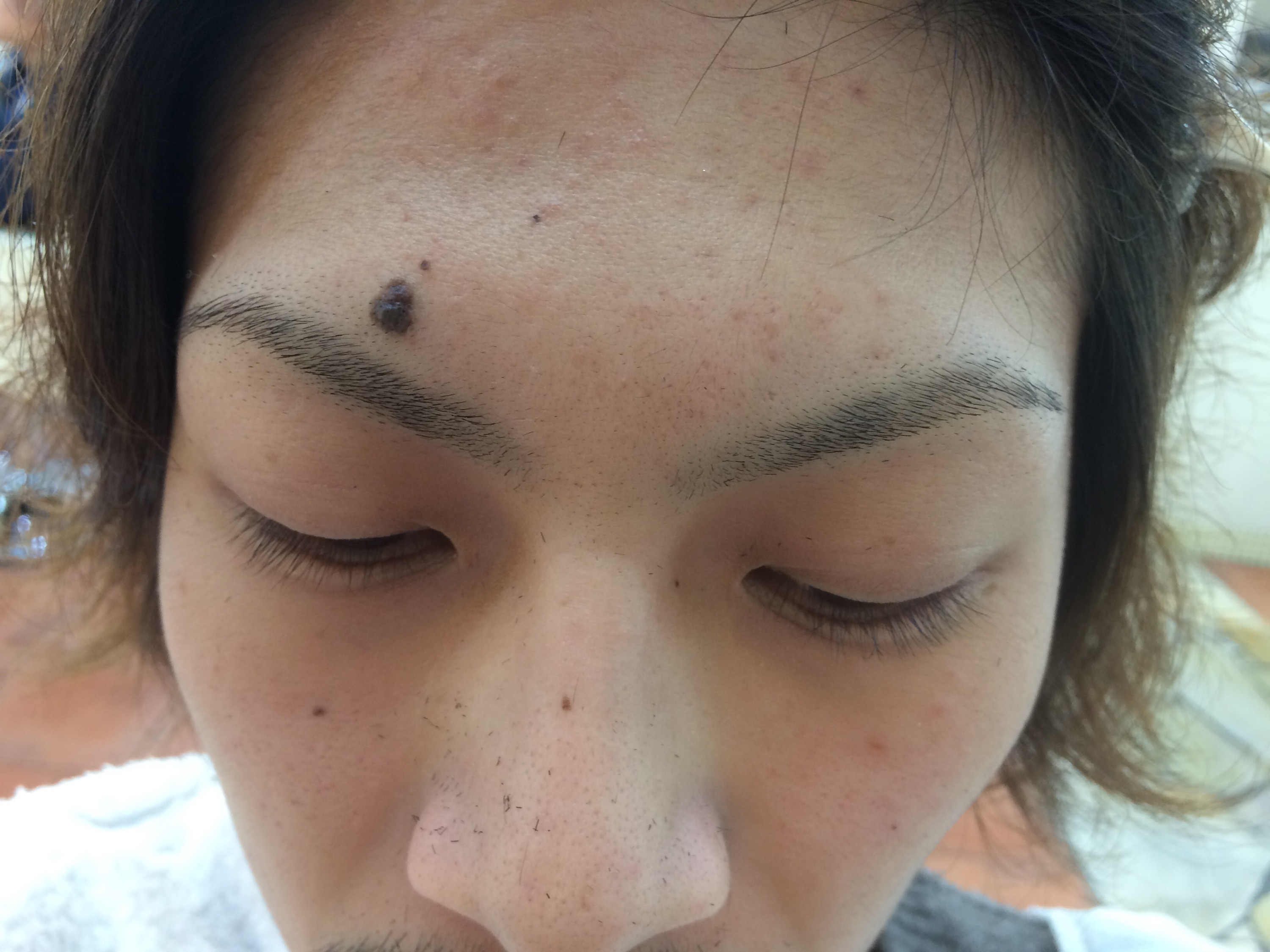 眉カット！！！