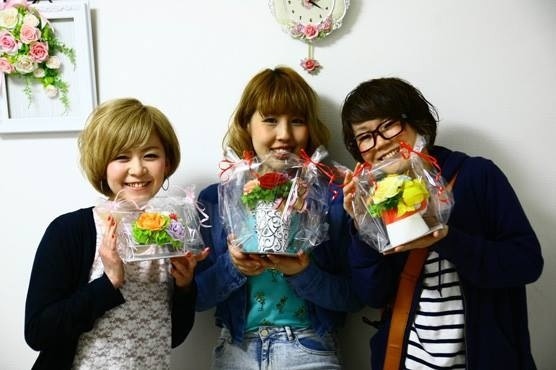 プリザーブドフラワー体験!!