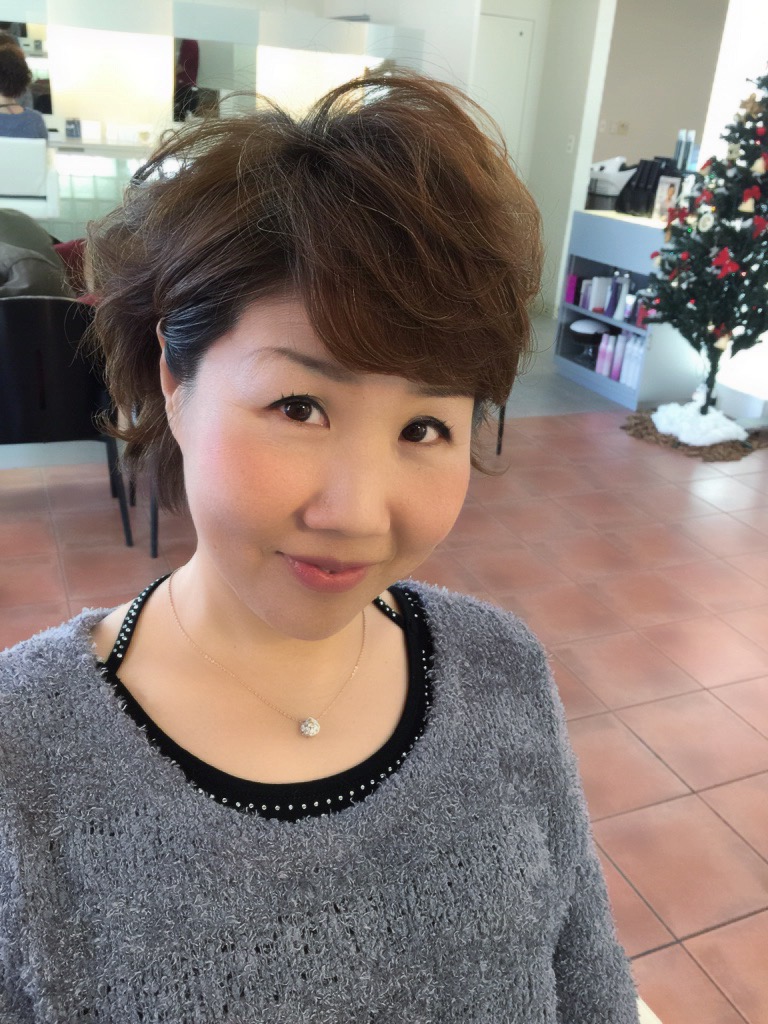 スタイリストになって初めてのお客様は、、、西山景子さん(母)でした!!(笑)