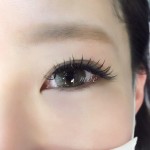 カールの違いで目元は変わる