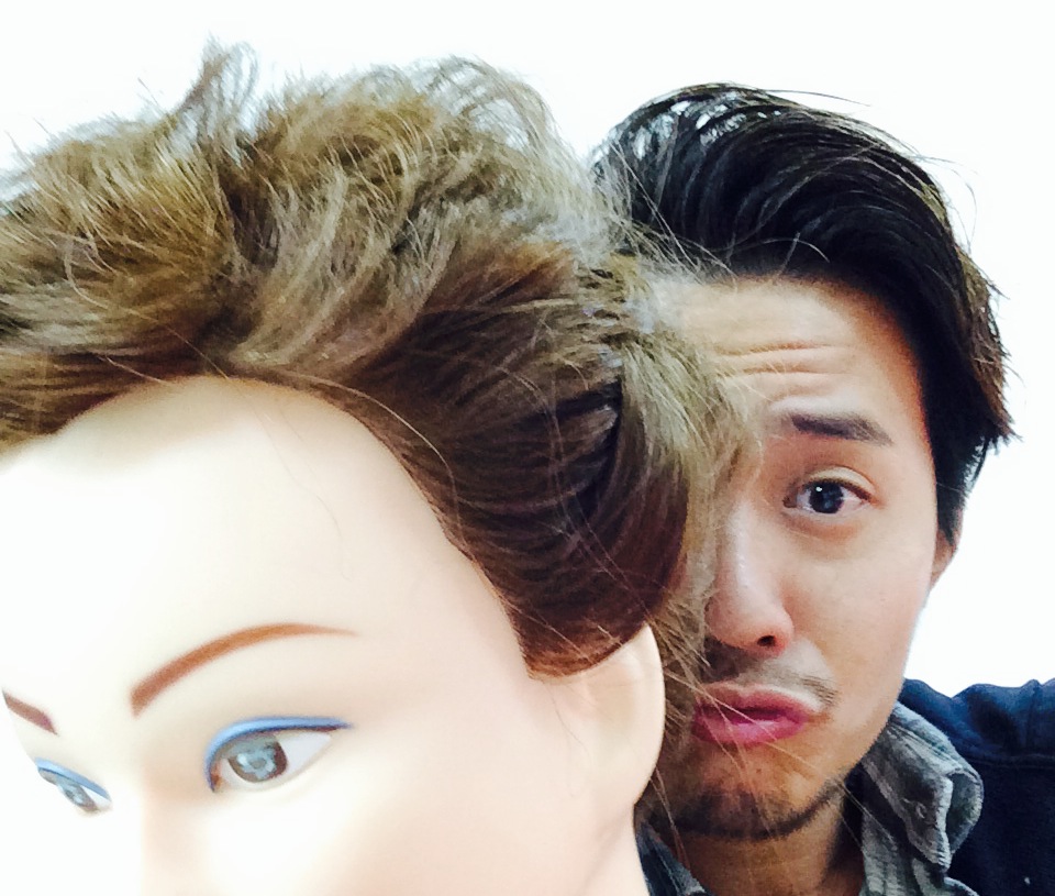 早速練習！！〜外国人風シニョン〜