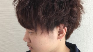 メンズパーマは少〜しだけツイストさせるのが気分☆