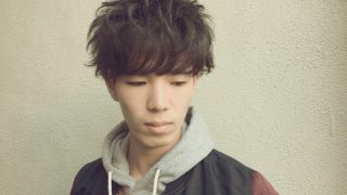 毛先をちょこっと遊ばせたいなら断然パーマ^_−☆