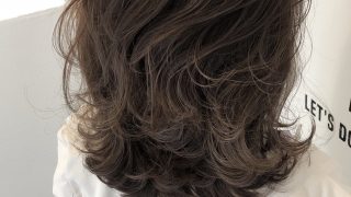 アッシュ系でもなくピンク系でもなく